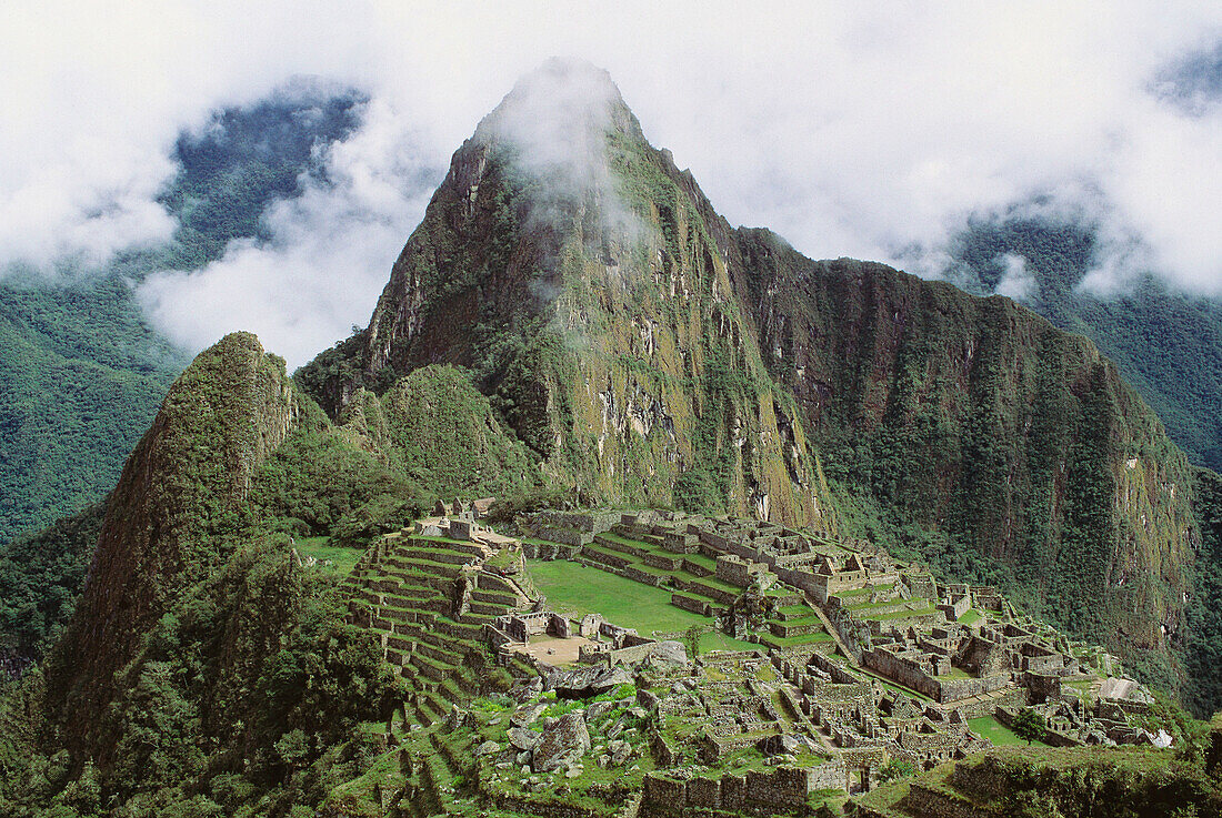 Machu Picchu. Peru