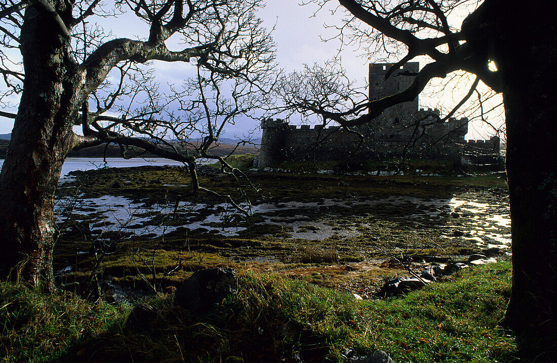Doe Castle bei Creeslough, County Donegal, Irland, Europa