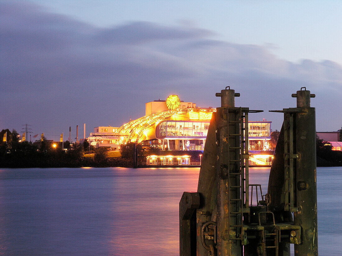 Musical Theater König der Löwen im Hafen, Hansestadt Hamburg, Deutschland