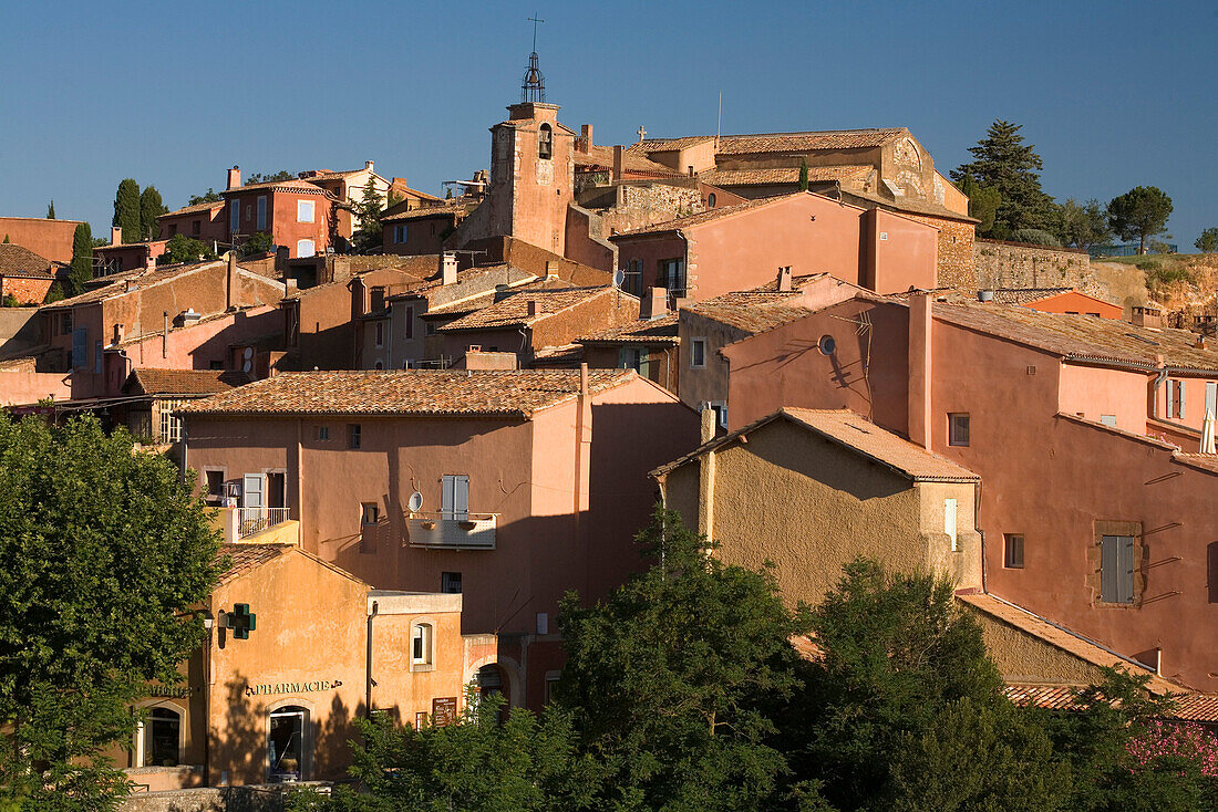 The village Roussillon, Vaucluse, Provence, France