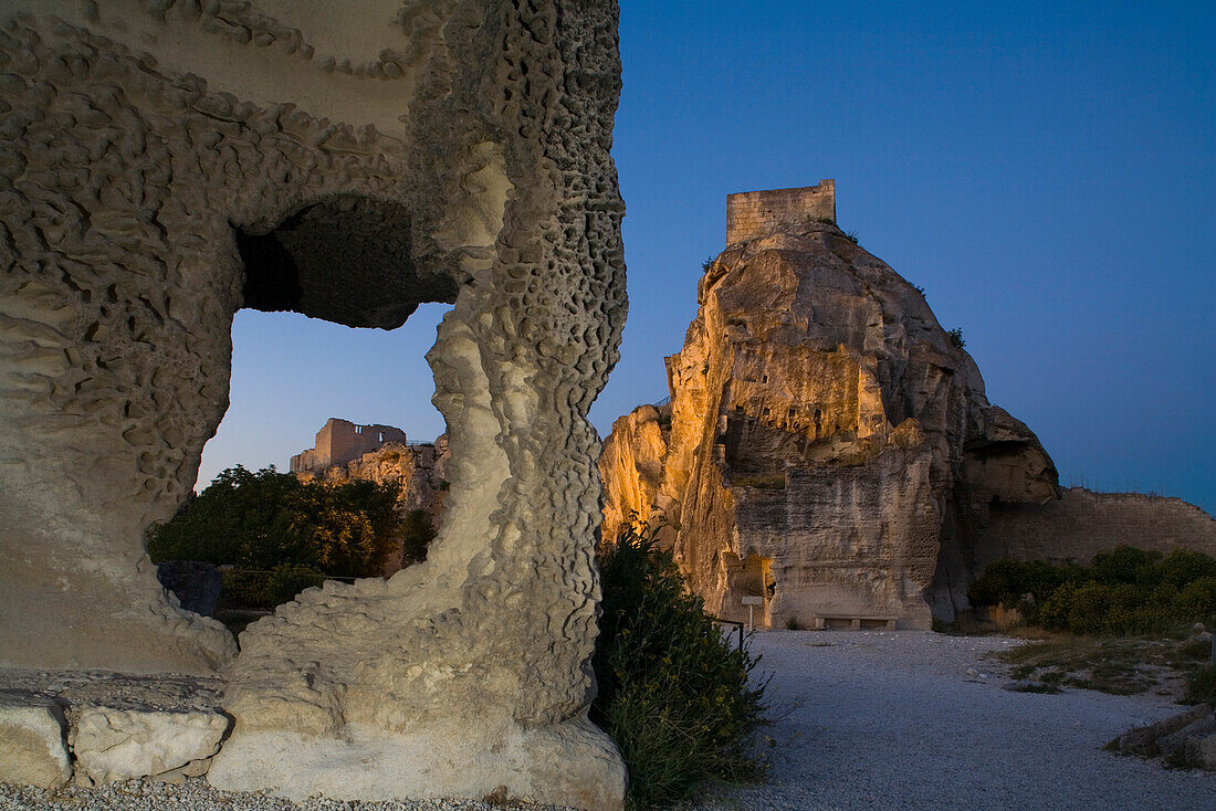 The rock fortress in the evening light, Les-Baux-de-Provence, Vaucluse, Provence, France