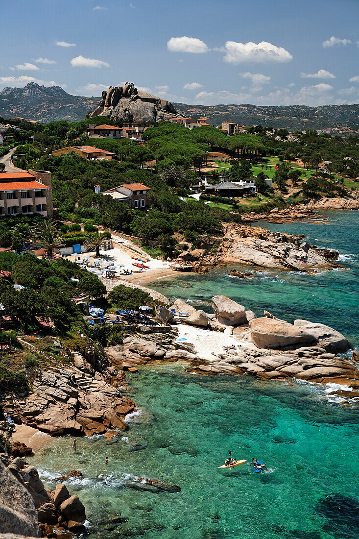 Sardinien Baja Sardinia Felsküste