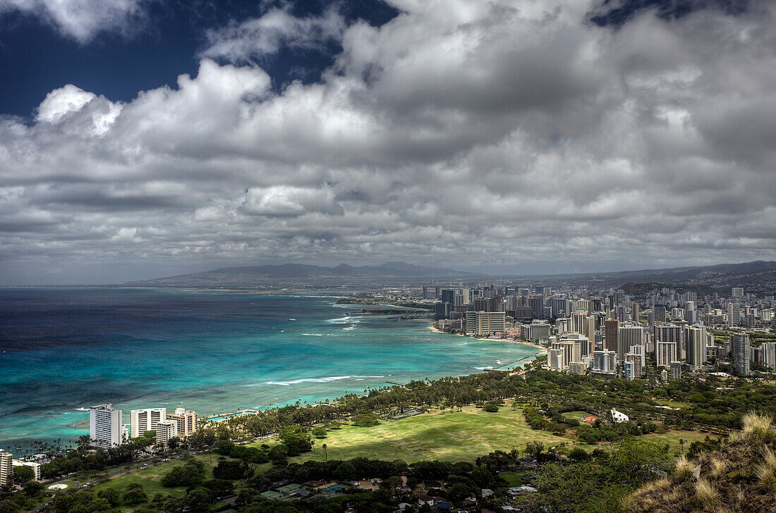 View of Waikiki, Oahu, Pacific Ocean, Hawaii, USA