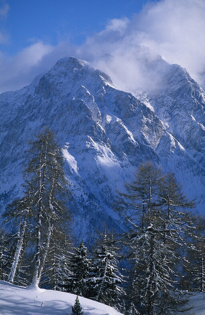 View from the ski resort of Motta Naluns to the mountains of the Swiss National Park, Lower Engadine, Engadine, Switzerland