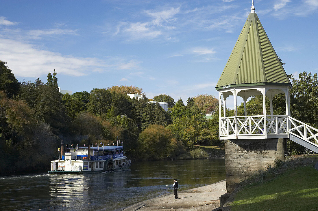 MV Waipa Delta Paddle Steamer, Waikato River, Hamilton, Waikato, North Island, New Zealand