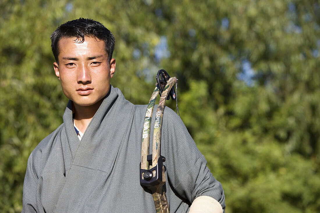 Portrait, Bogenschütze, Paro, Bhutan