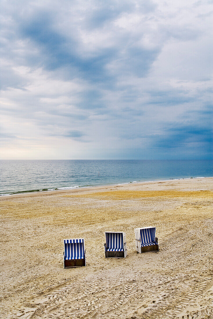 Strandkörbe bei Kampen, Sylt, Nordfriesland, Schleswig-Holstein, Deutschland