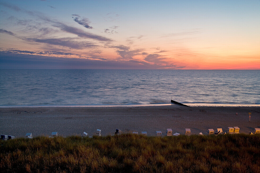 Abendstimmung am Meer, Wenningstedt, Sylt, Nordfriesland, Schleswig-Holstein, Deutschland