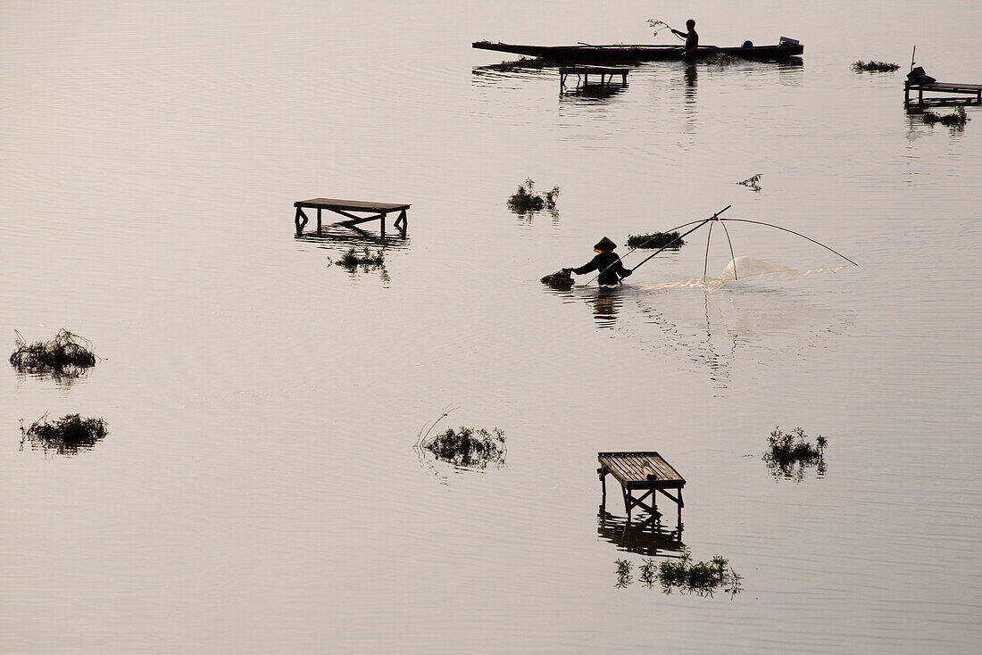 Fishermen in the river Mekong, Vientiane, Province Vientiane, Laos