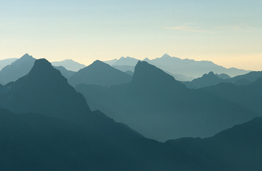 Piz Lagalb, Corn da Camp and Saoseo range, view from Munt Pers, Bernina range, Bernina, Morteratsch, Oberengadin, Engadin, Grisons, Switzerland