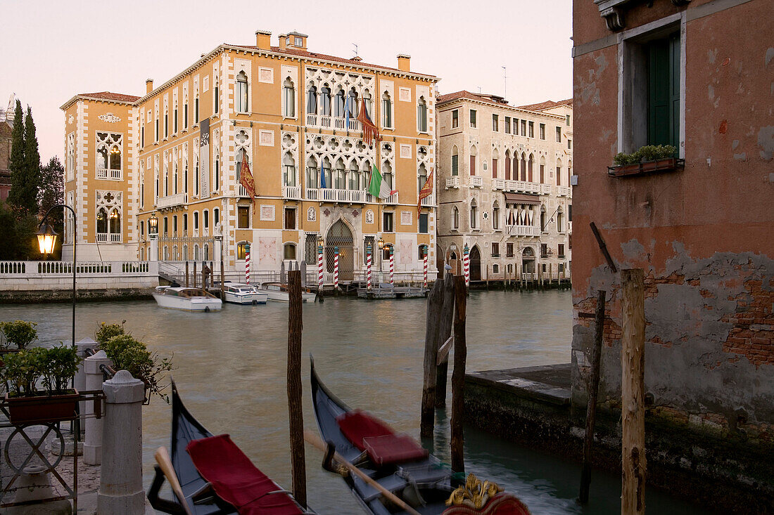 Canal Grande with view towards Palazzo Cavalli Franchetti, Venice, Italy, Europe