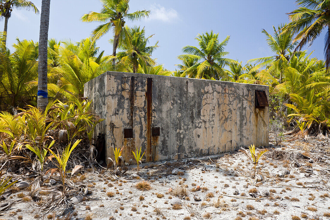 Old Bunker for Observation of Nuclear Weapons Test, Marshall Islands, Bikini Atoll, Micronesia, Pacific Ocean