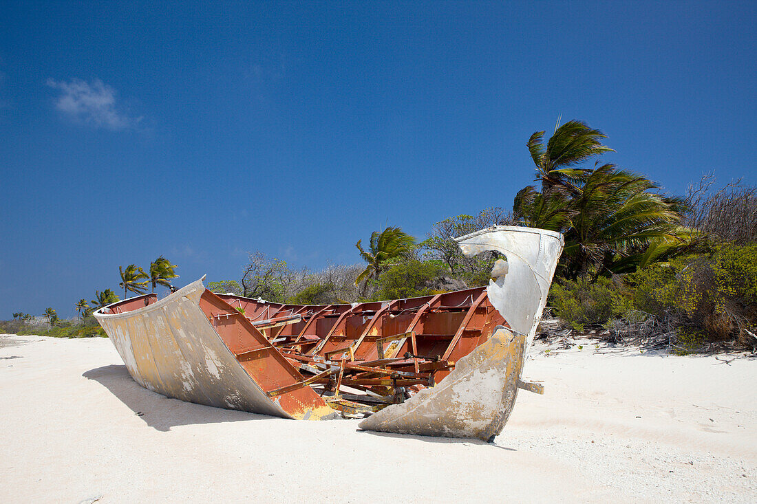 Shipwreck washed up at Bikini Beach, Marshall Islands, Bikini Atoll, Micronesia, Pacific Ocean