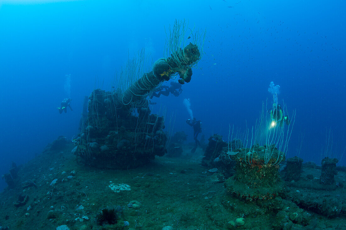 Deck of USS Carlisle with 5-inch Gun and Divers, Marshall Islands, Bikini Atoll, Micronesia, Pacific Ocean