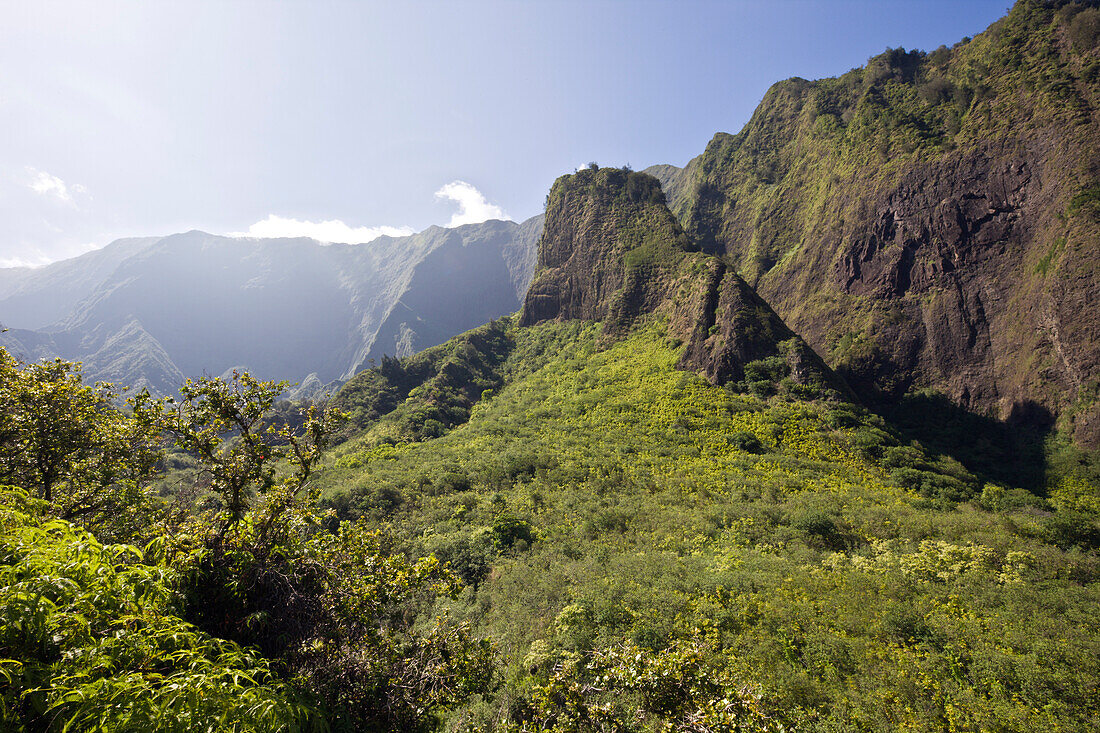 Iao Needle im Kepaniwai County Park, Iao Valley, Maui, Hawaii, USA