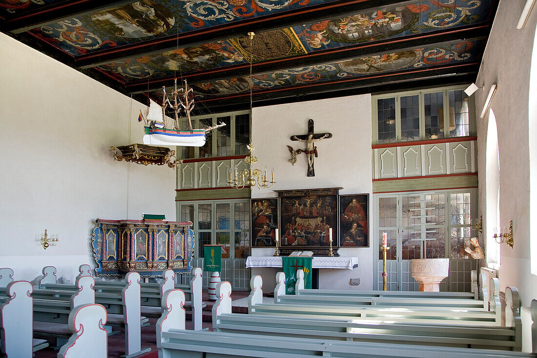 Innenansicht, Halligkirche auf der Kirchwarft, Hallig Langeneß, Nordfriesland, Schleswig-Holstein, Deutschland