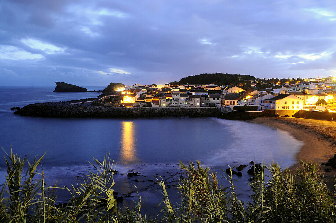 Strand im Abendlicht, Sao Roque bei Ponta Delgada, Insel Sao Miguel, Azoren, Portugal