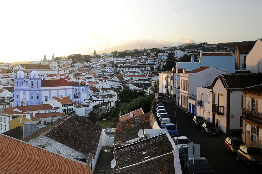 Ansicht mit Misericordia Kirche, Angra do Heroismo, Insel Terceira, Azoren, Portugal