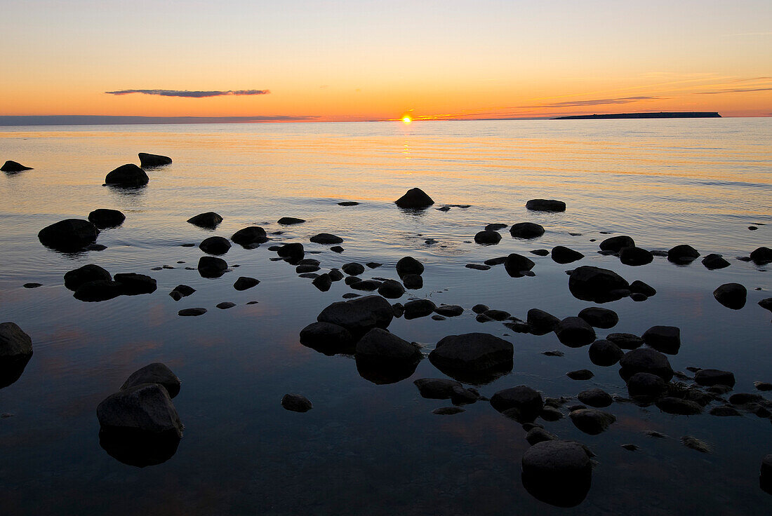 Coastal landscape near Djauvik, Lilla Karlso island, right, and Stora Karlso island, left, in the background, natur reserve, Gotland, Sweden, Scandinavia, Europe