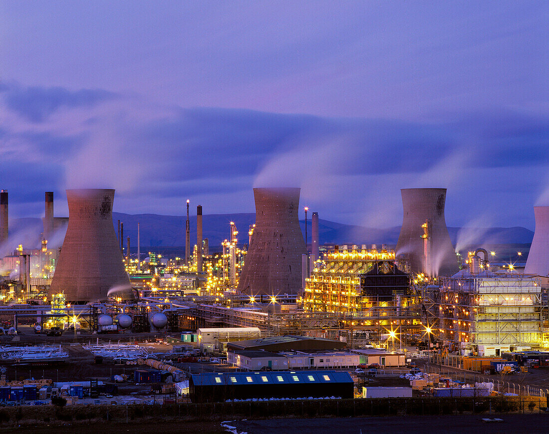 Petrochemical complex, Grangemouth. Scotland, UK