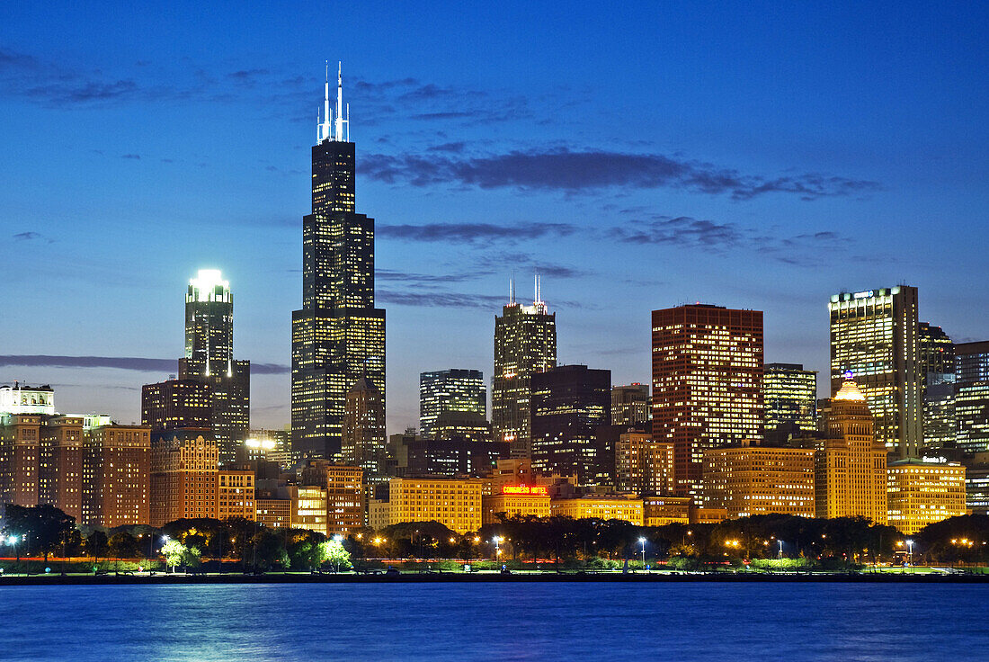 USA Illinois Chicago Lake Michigan and Skyline including Sears Tower
