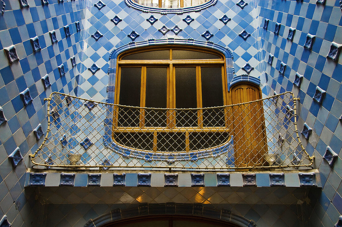 Window at Casa Batlló by Gaudí (1904-1906), Barcelona. Catalonia, Spain