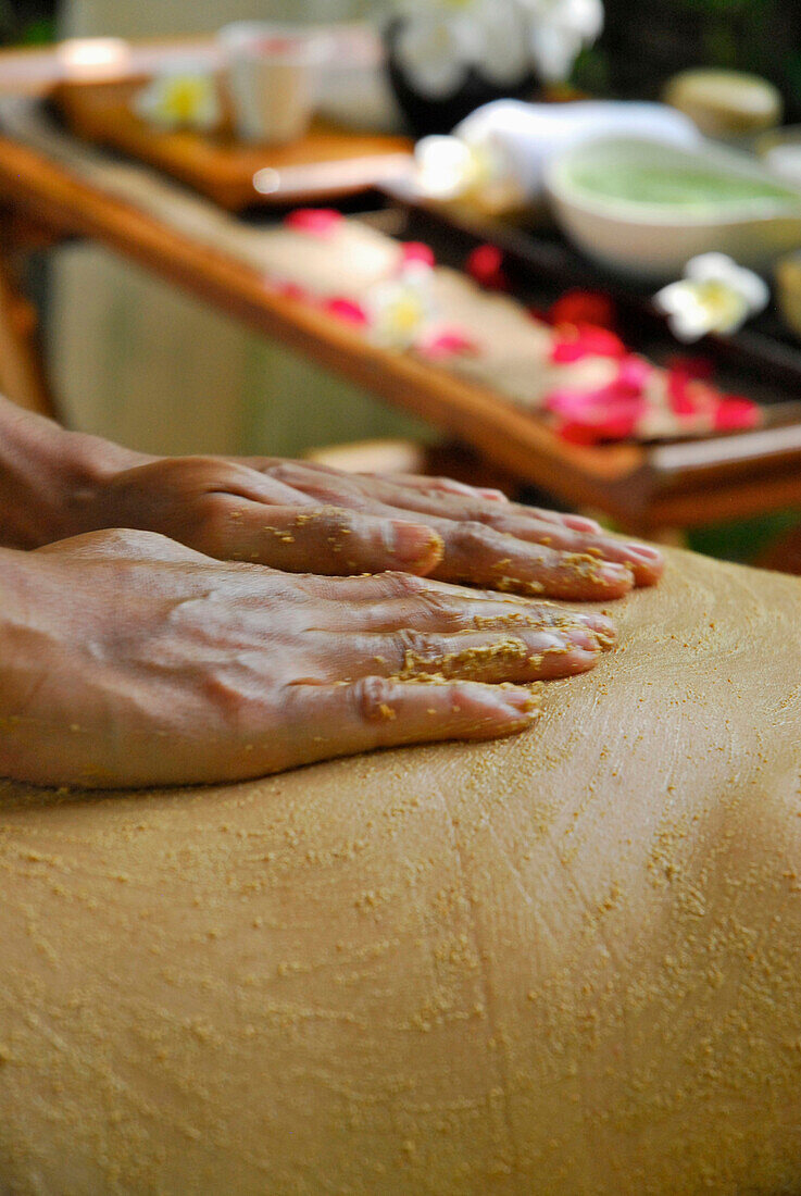 Spa treatment at the Amankila Resort, Candi Dasa, Eastern Bali, Indonesia, Asia