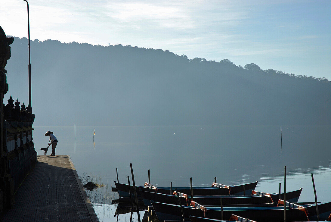 Ulu Watu Danu Bratan, temple on an island at Bratan lake, Bali, Indonesia, Asia