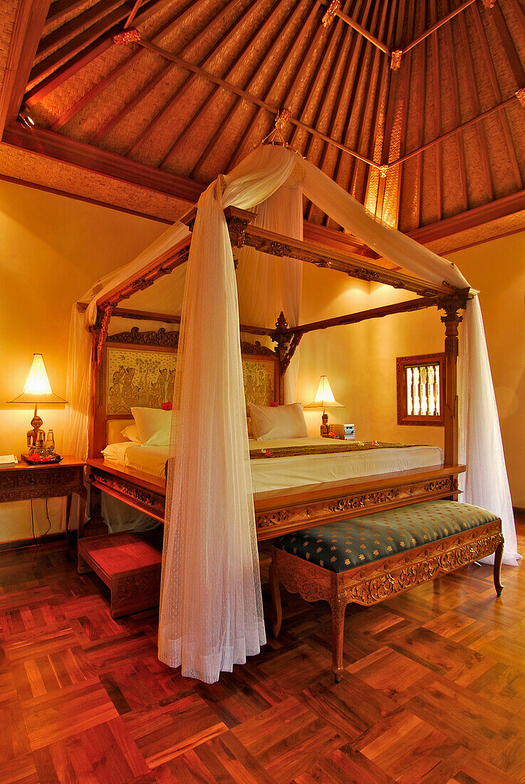 Romantic bedroom at the Matahari Hotel, Pemuteran, North west Bali, Indonesien, Asia
