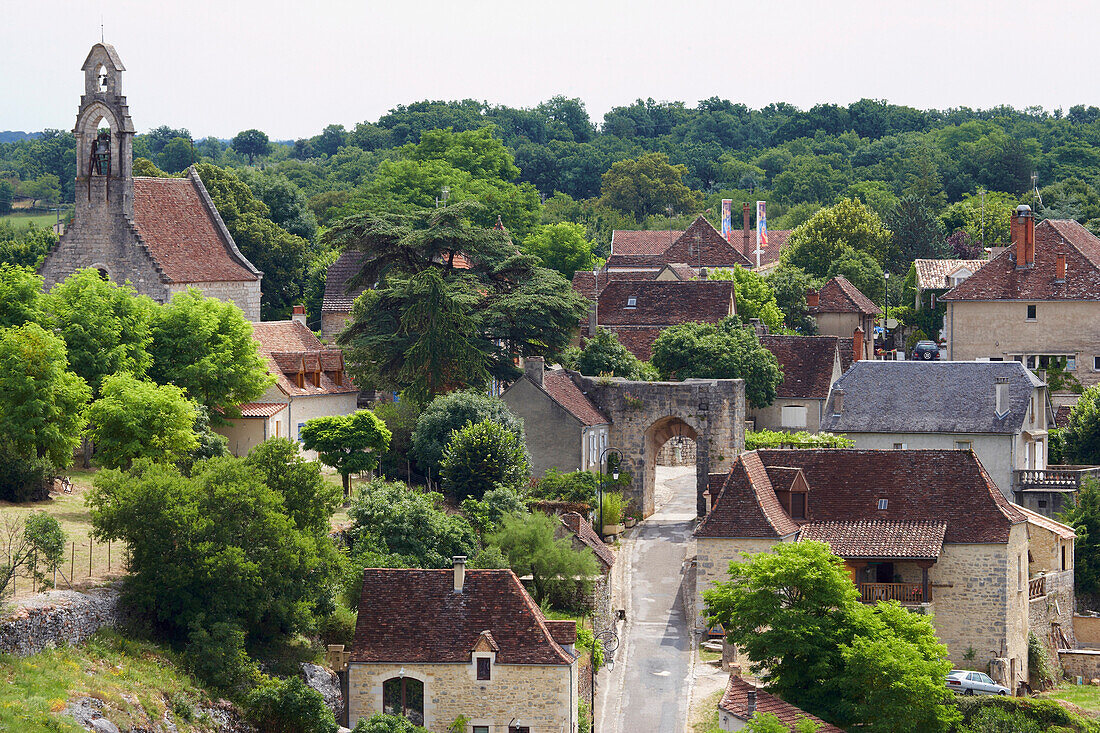 Blick auf Hospitalet bei Rocamadour, Jakobsweg, Chemins de Saint-Jacques, Via Podiensis, Dept. Lot, Région Midi-Pyrénées, Frankreich, Europa