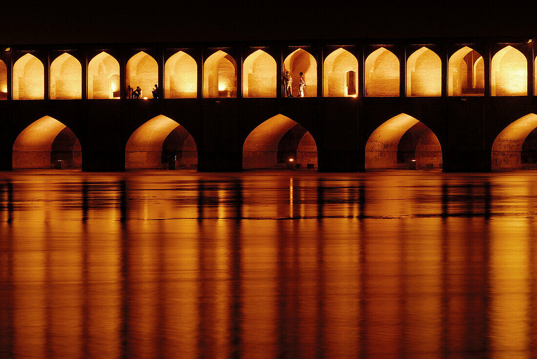 Bridge. Esfahan. Iran
