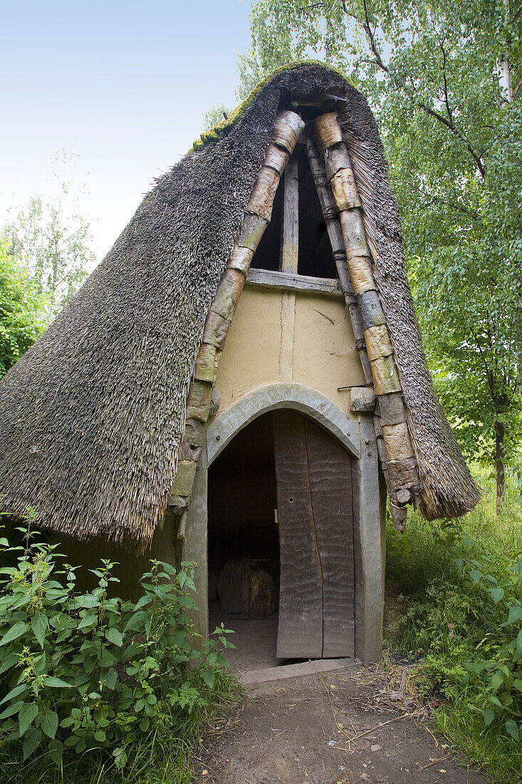 Iron age house. Lejre Forsøgscenter (Open air exhibition). Lejre. Denmark.