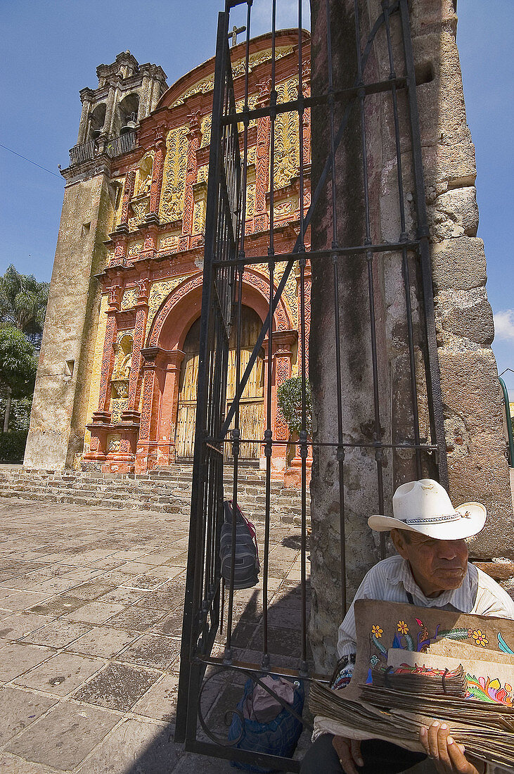 Heiliger Franz von Assisi im Tercera-Orden-Tempel des Kathedralkomplexes von Cuernavaca. Morelos, Mexiko