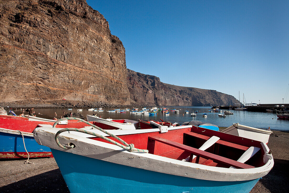 Boats at harbour in the sunlight, Playa de Vueltas, Valle Gran Rey, La Gomera, Canary Islands, Spain, Europe