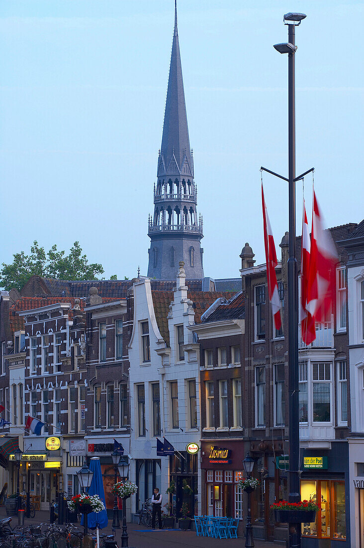 Gebäude in der Altstadt am Abend, Gouda, Holland, Europa