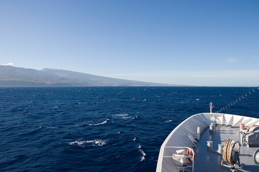 Cruiseship MS Hanseatic Bow, Indian Ocean, near Le Port, Reunion, Indian Ocean