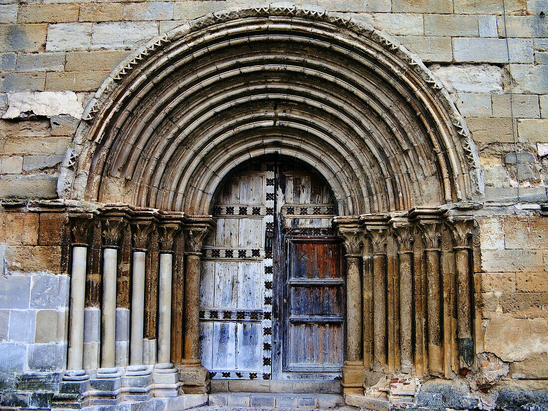 Door of Alcocer church. Castilla la Mancha. Spain