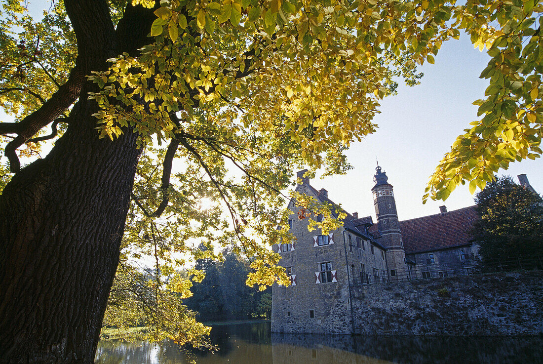 Vischering castle, Luedighausen, Muensterland, North Rhine-Westphalia, Germany