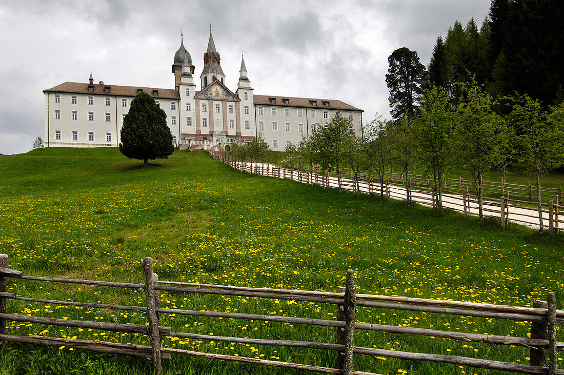 Maria Weissenstein pilgrimage church, Petersberg, Deutschnofen, South Tyrol, Italy