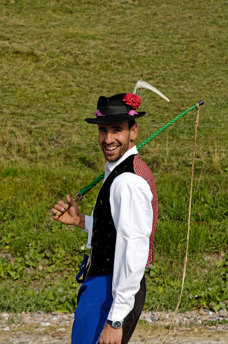 Almhirte, Hirte bei Almabtrieb, Seiser Alm, Südtirol, Italien