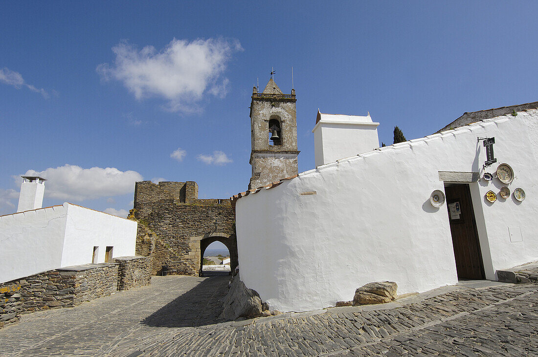 Monsaraz, fortified medieval village. Alto Alentejo, Portugal