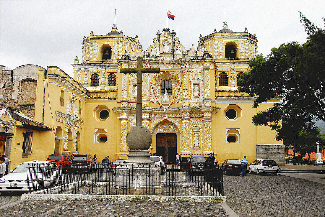 Colonial church of Nuestra Señora de la Merced, Antigua Guatemala. Guatemala