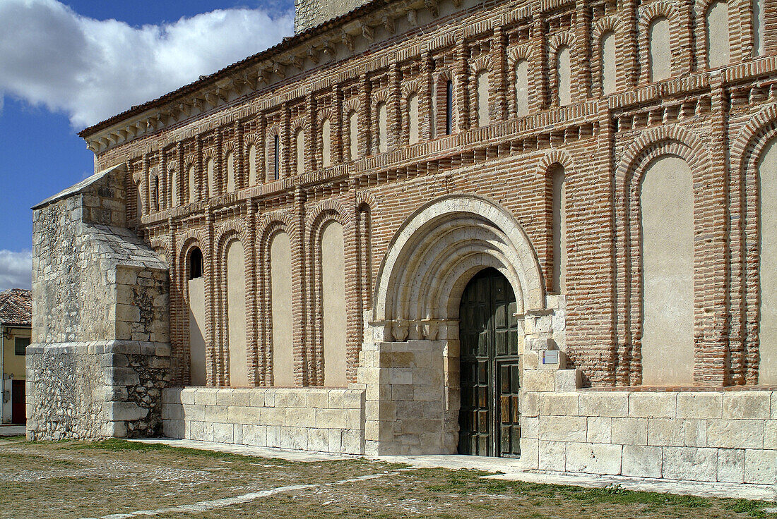 Cuellar. Segovia. Castilla-Leon. Spain. Church of San Andres (13th century).