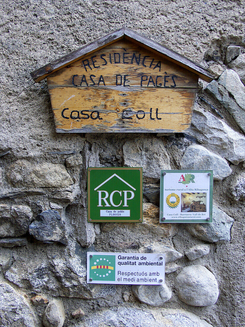 Rural hotel information. Barruera. Vall de Boí. Catalonia. Spain.
