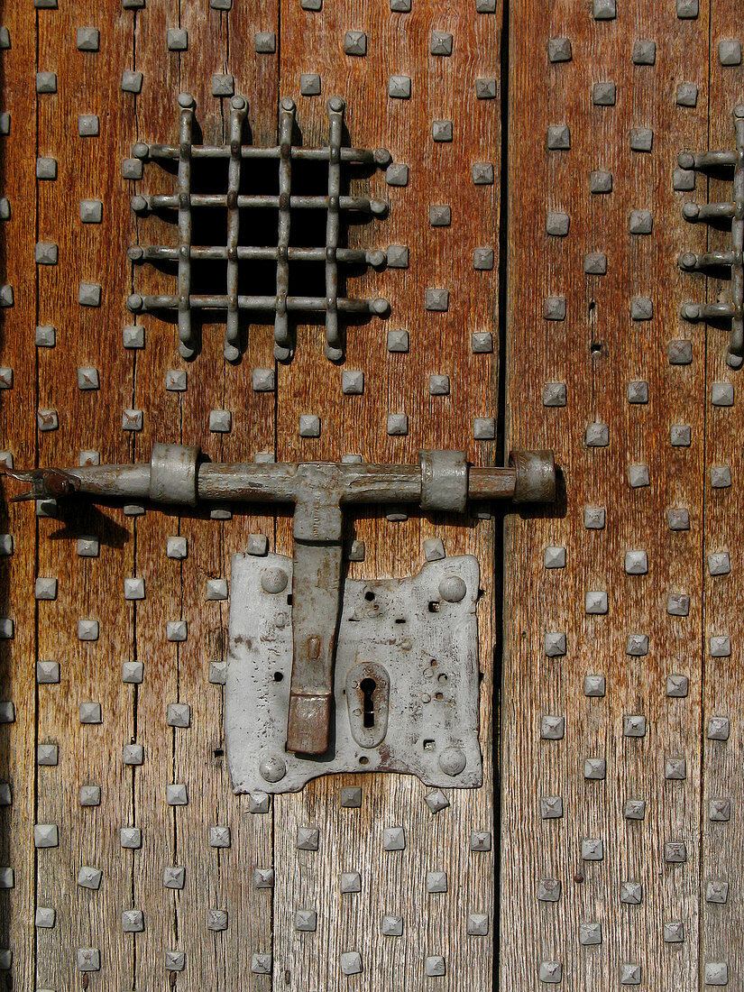 Church of Sant Llorenç, Oix, Girona, Cataluña, Spain