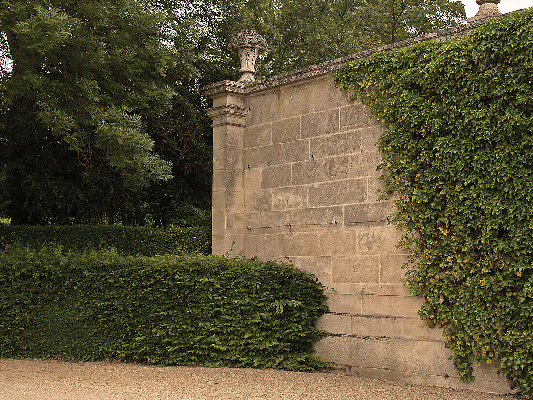 Wall near Versailles, France