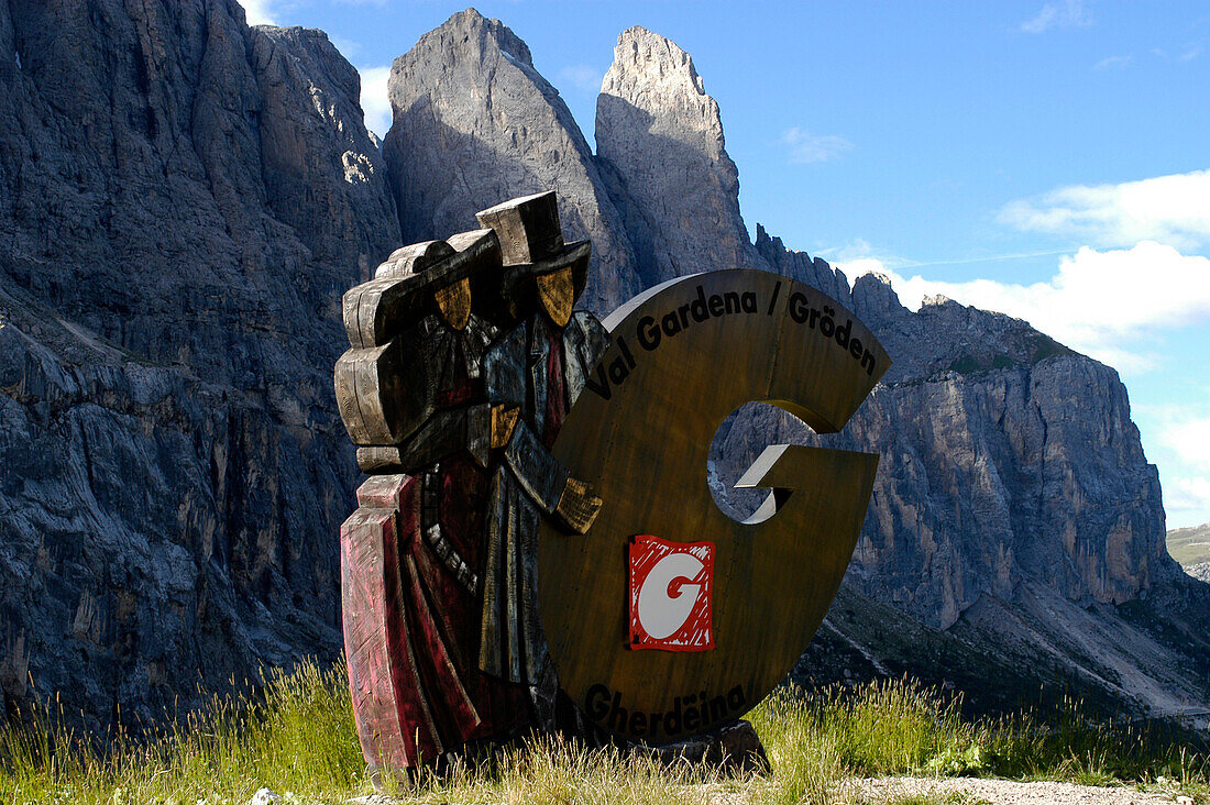 Mountain landscape with Val Gardena sign, Sellastock Mountains, Ladinen, Dolomites, South Tyrol, Italy
