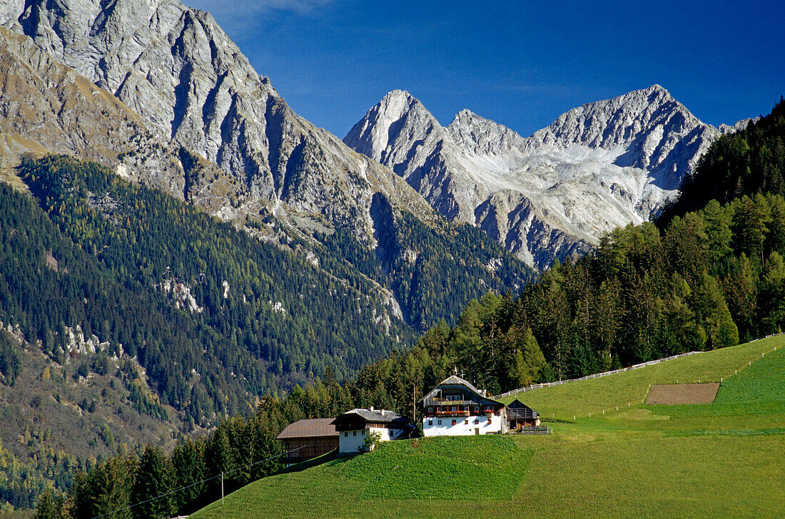 Bauernhof, Antholzer Tal, Dolomiten, Südtirol, Italien