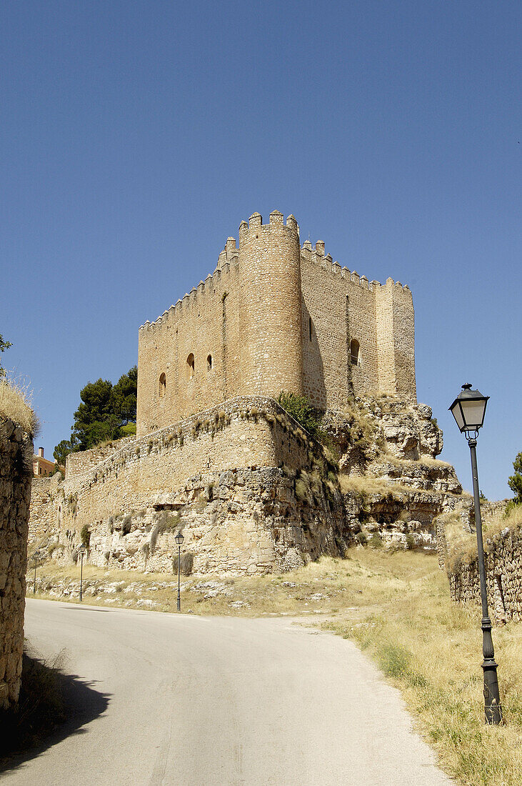 Marques de Villena Castle (now Parador Nacional, a state run hotel), Alarcon. Cuenca province, Castilla-La Mancha, Spain