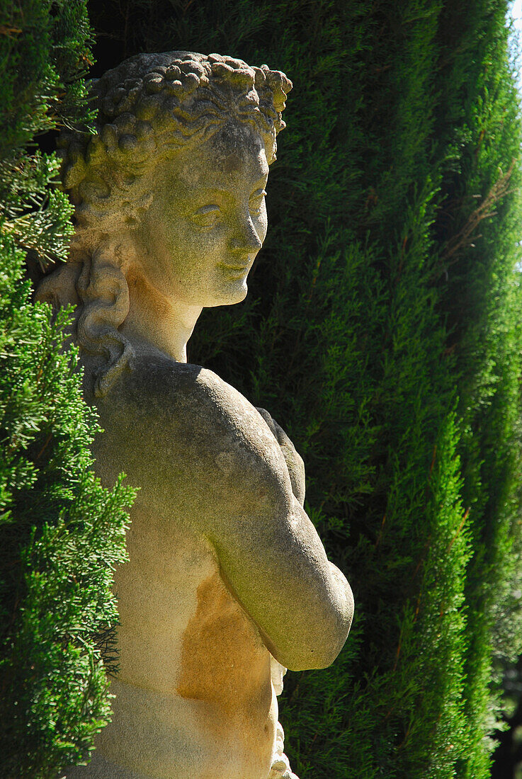 Sculpture in the park of Villa Peyron al Bosco de Fontelucente, Fiesole, Tuscany, Italy, Europe
